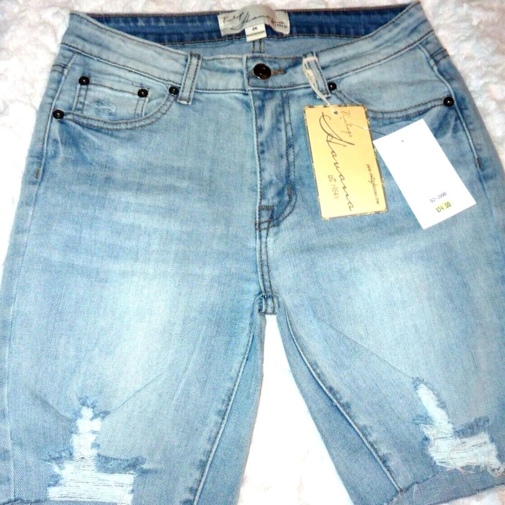 NWT Vintage Havana Denim Shorts 5 Pocket Style With Some Distressing 26 Waist